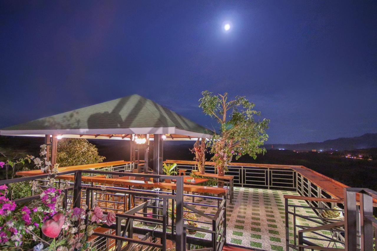 Happy Mountain Airport Resort Nai Yang Ngoại thất bức ảnh